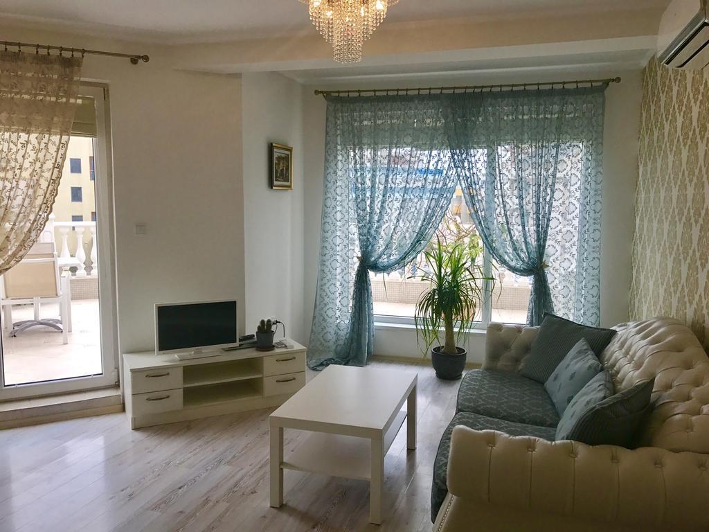 Villa Livia Boutique Apartments Равда Экстерьер фото